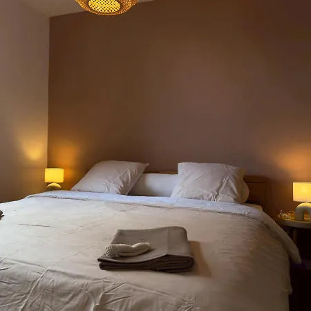 French Loft - Central & Comfy Apartment *